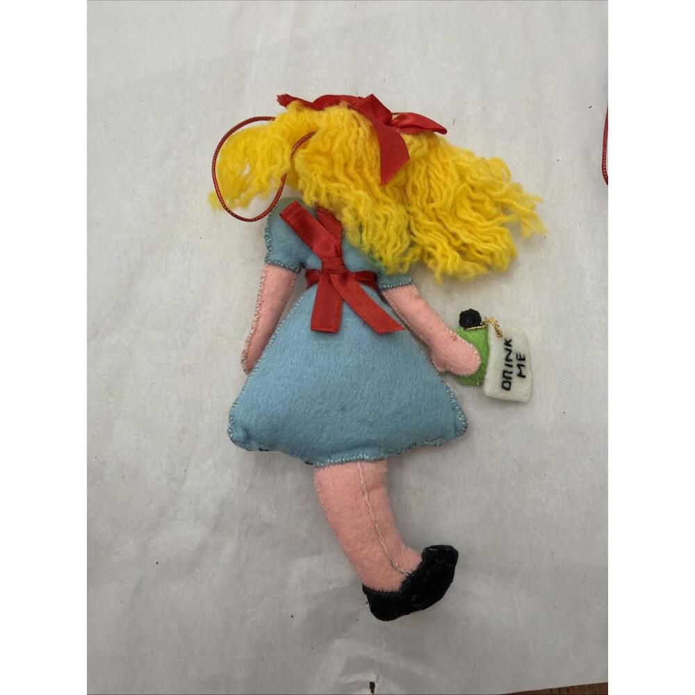 Alice in Wonderland Bucilla Vintage 1970s Felt Ornaments Set 4 Rare Complete - Picture 6 of 10